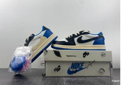 Hyperoad Low x OG Air 1 x Fragment (KIDS)Travis Scott Jordan 0722